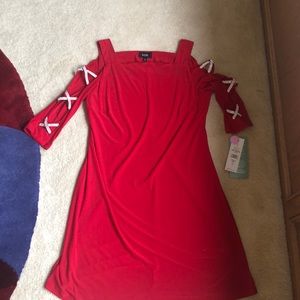 3/4 length sleeve red dress